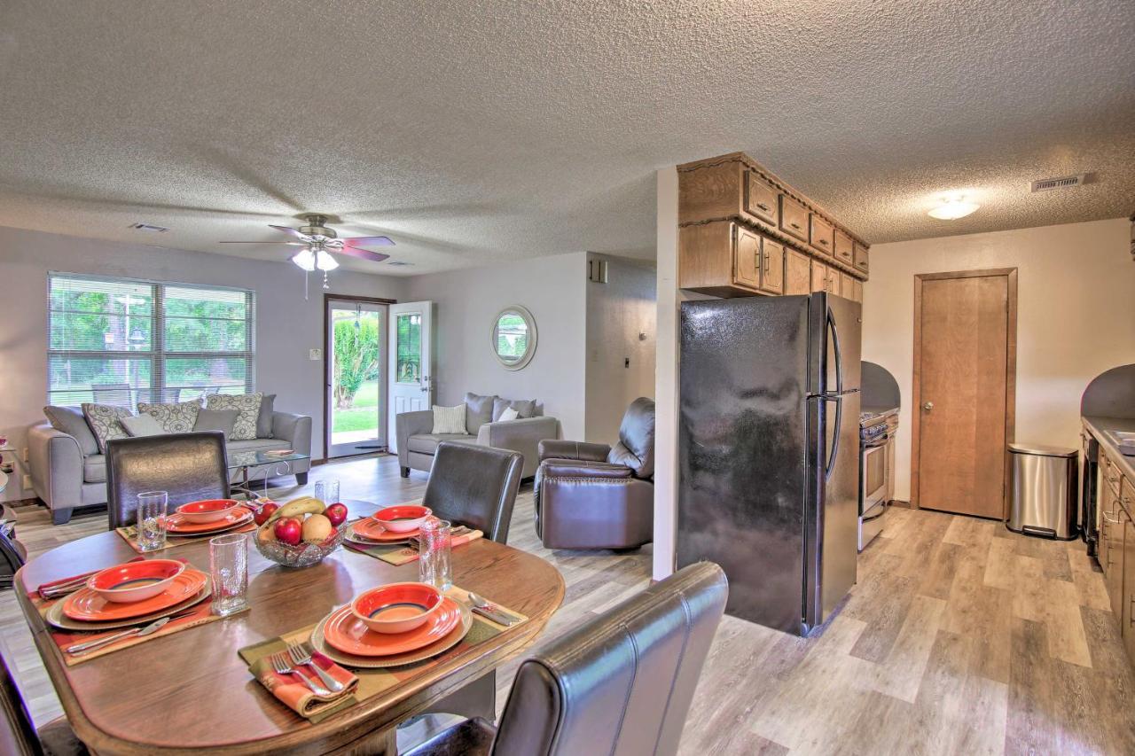 Quiet Clayton Home With Mountain Views 4 Mi To Lake! Exterior photo
