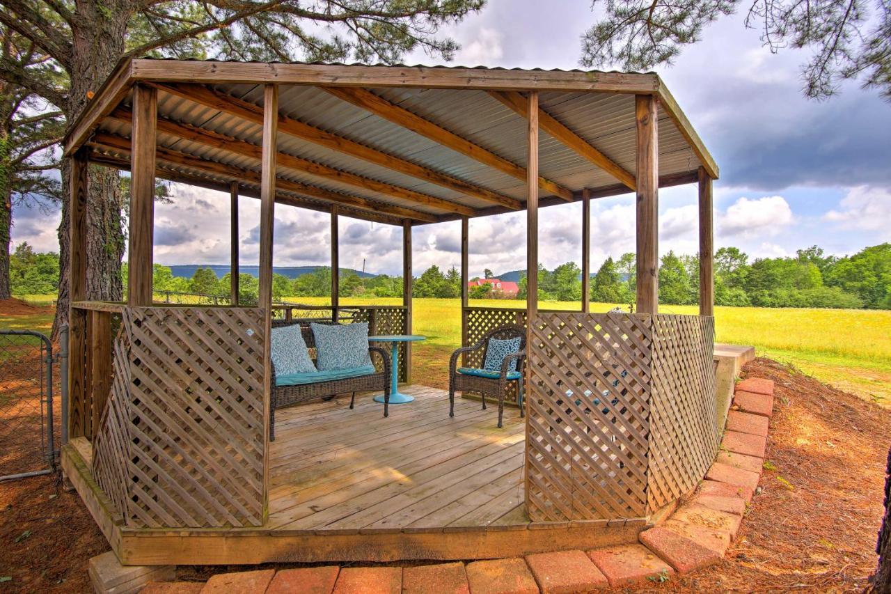 Quiet Clayton Home With Mountain Views 4 Mi To Lake! Exterior photo